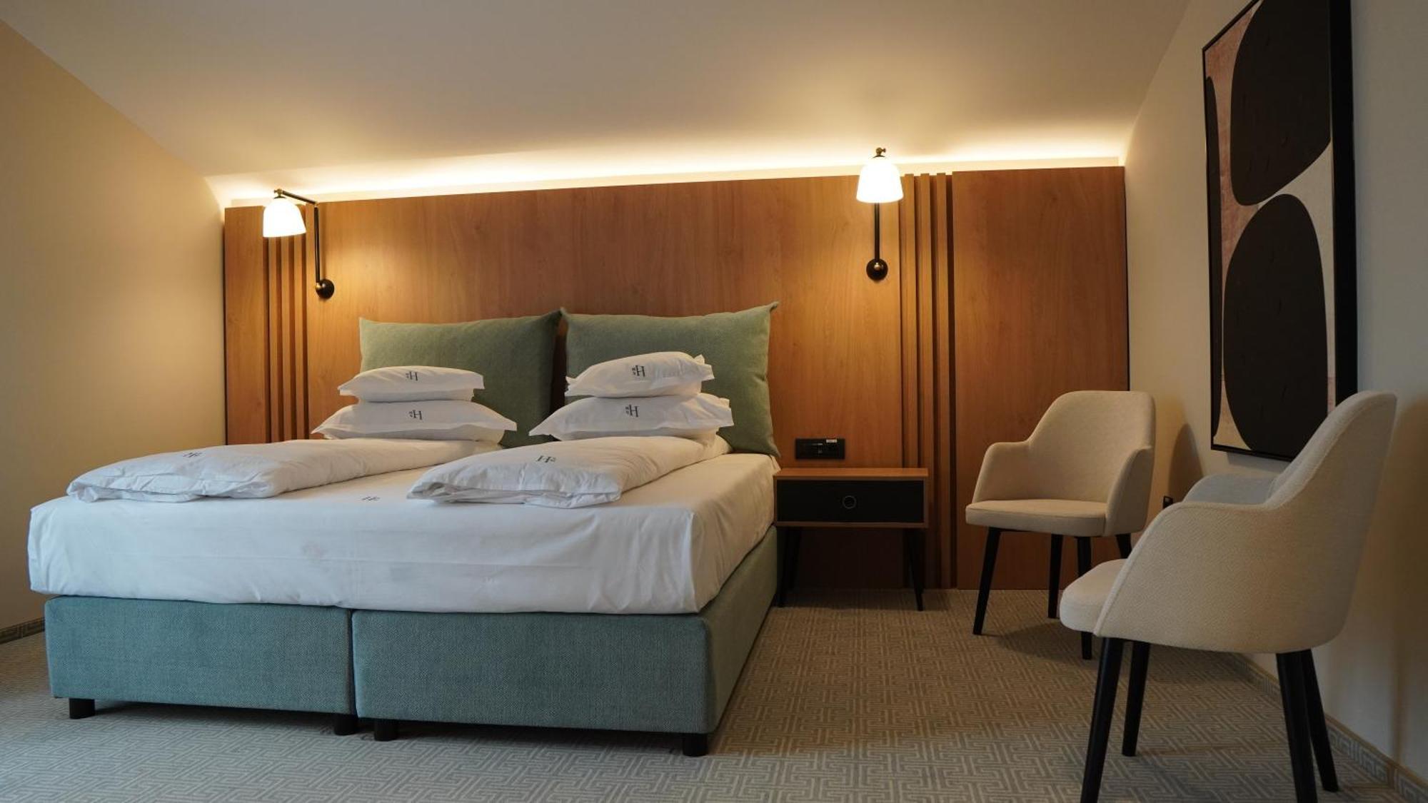 Hotel Sorin Mihai Cristian  Ngoại thất bức ảnh